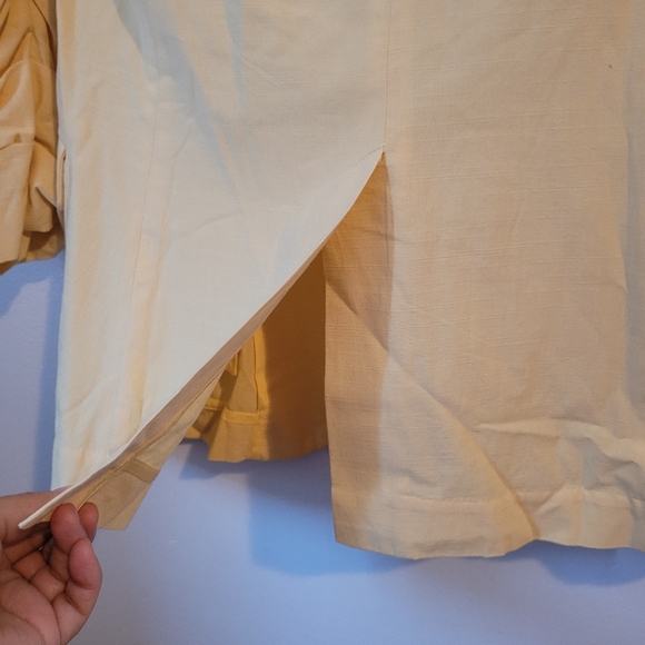 Lush Blazer - Picture 10 of 11